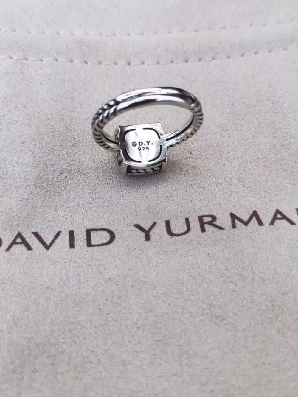 ✨David Yurman Ring✨ - Picture 6 of 10